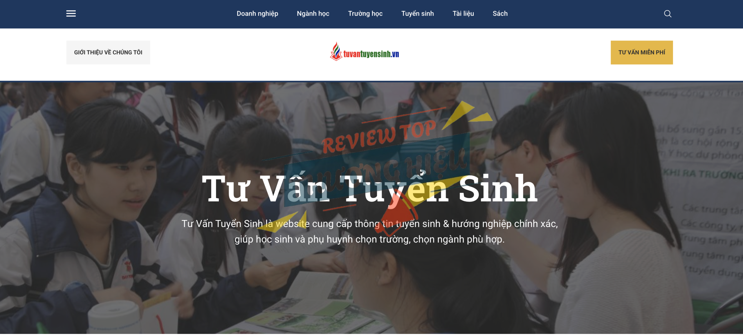 Thực trạng tìm kiếm thông tin tuyển sinh và hướng nghiệp hiện nay