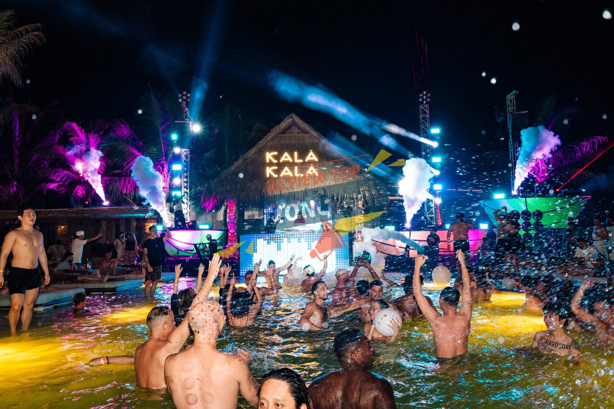 Vì sao Kalà Kalà Beach Club là điểm đến nâng tầm trải nghiệm nghỉ dưỡng của bạn tại Đà Nẵng?
